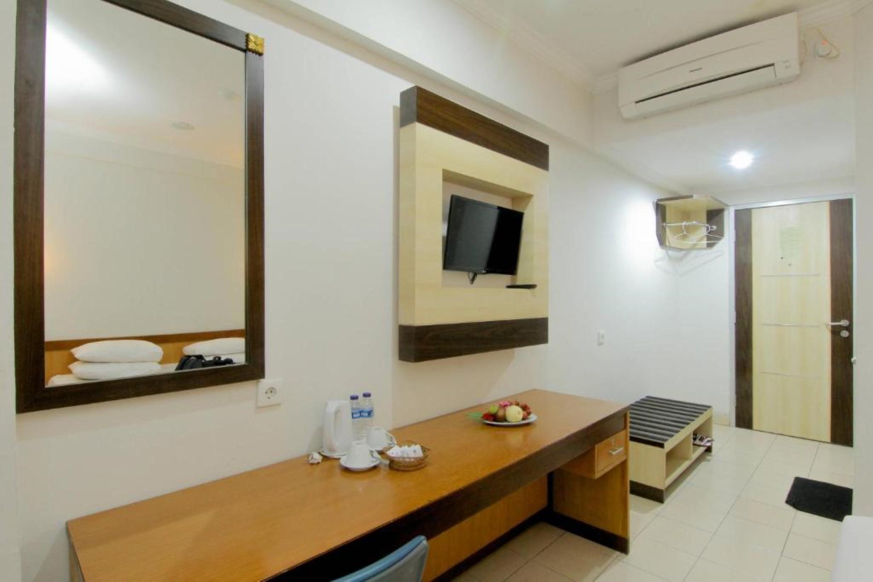 University Hotel Sunan Kalijaga 칼라산 외부 사진