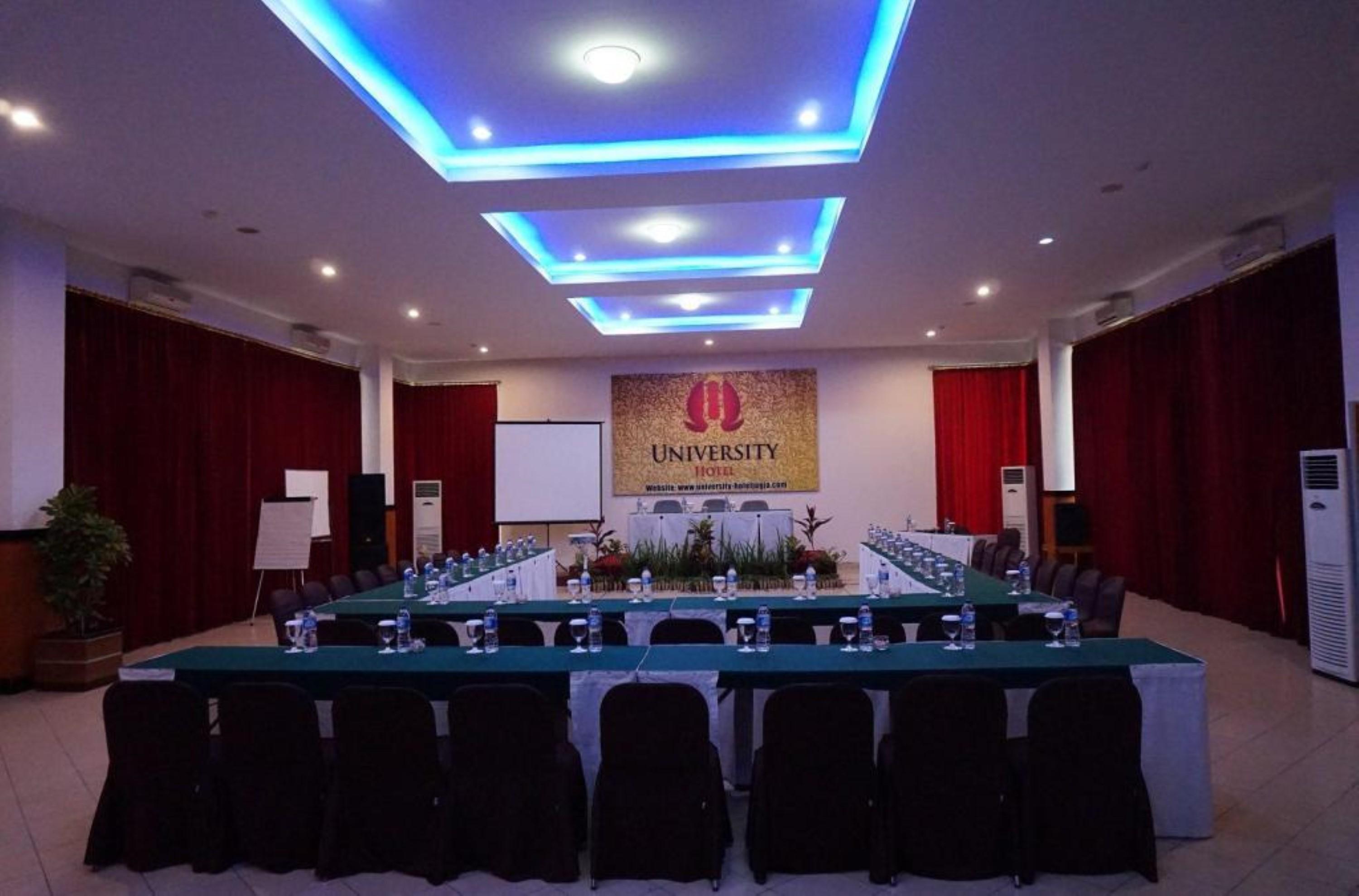 University Hotel Sunan Kalijaga 칼라산 외부 사진
