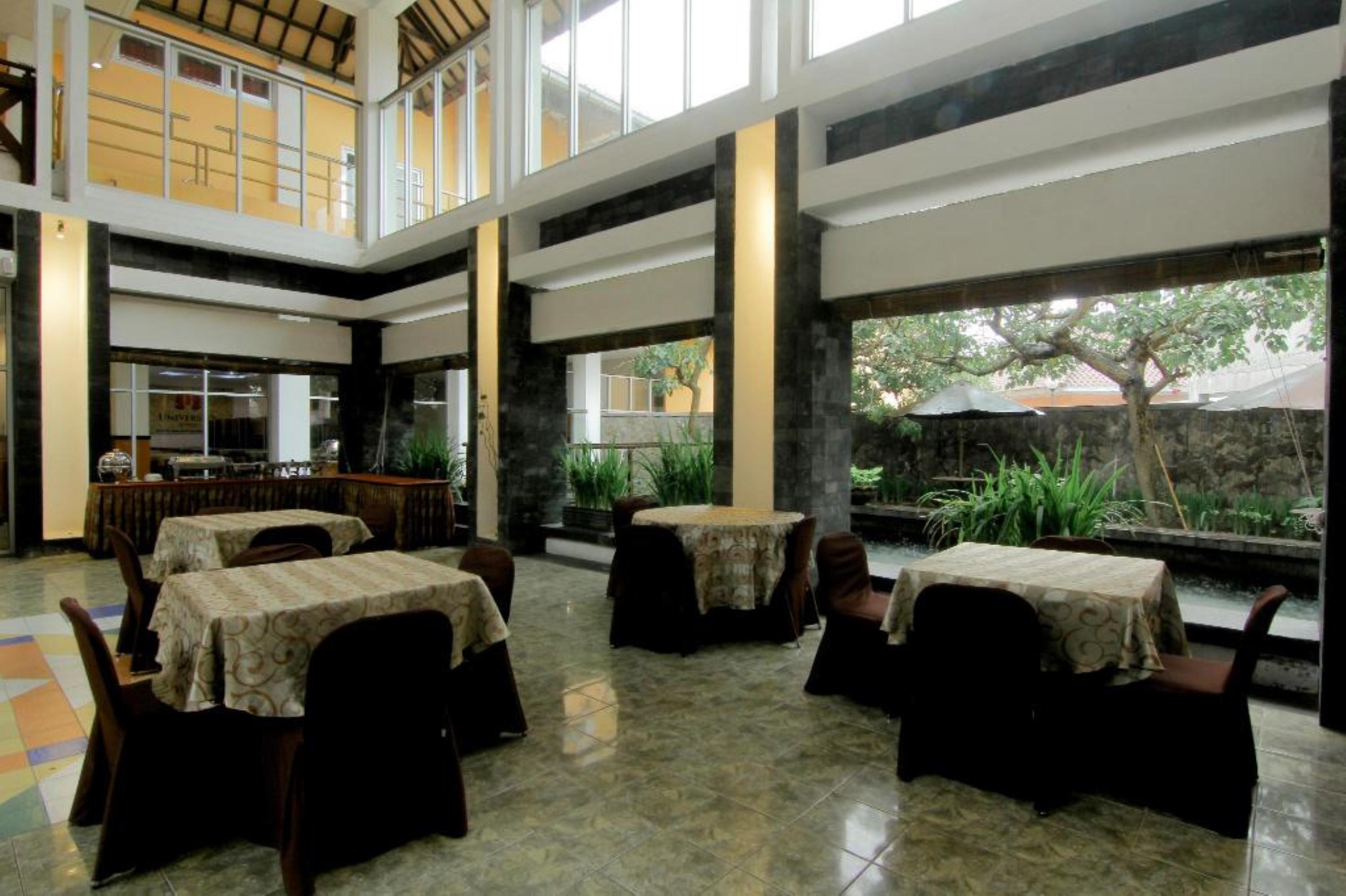 University Hotel Sunan Kalijaga 칼라산 외부 사진